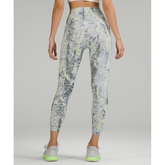 Lululemon Womens Leggings Gray Wunder Train Hi Rise Cinder Grain Smoked Size 2 - Picture 3 of 9